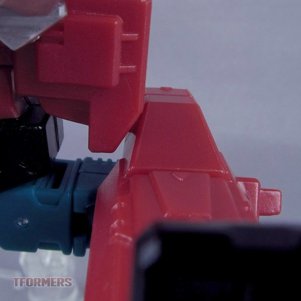 Deluxe Perceptor Convex   TFormers Titans Return Wave 4 Gallery 102 (102 of 185)